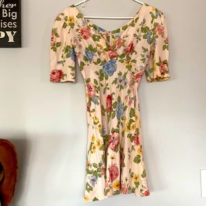 Adorable vintage prairie dress!